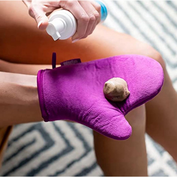 MineTan Self Tanning Mitt Bronze Spray Tan Applicator, Smoothing, Streak-Free - Picture 5 of 5
